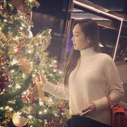 郑秀妍的明星迷妹,迷妹心中的璀璨星辰